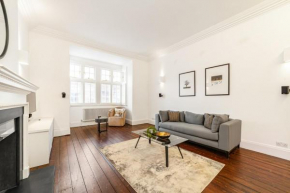 Elegant Two-Level Kensington Apartment, London